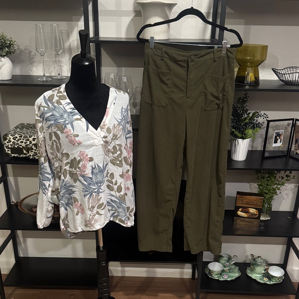 Olive Green Women's Pants and Floral Flowy Top
